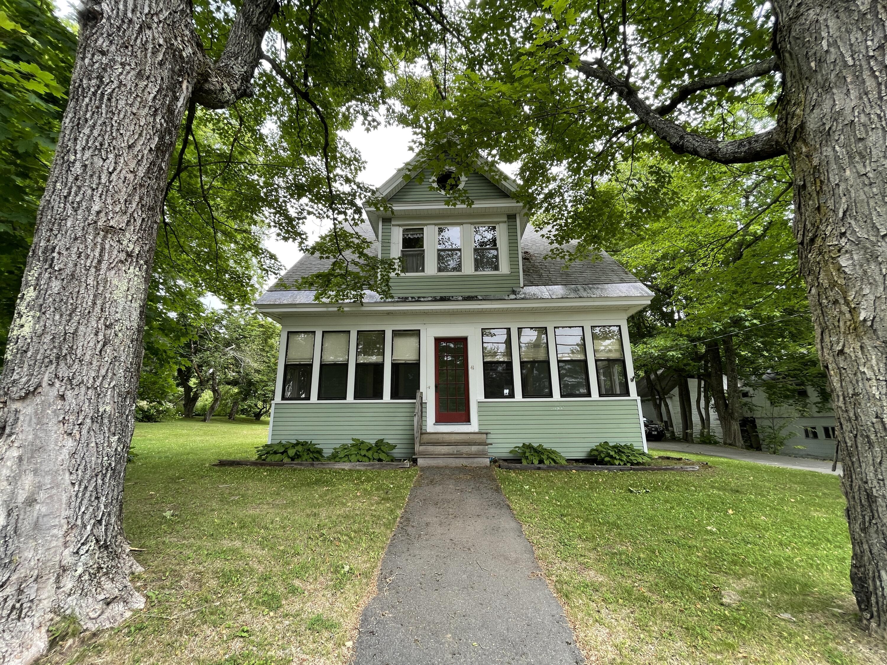 41 High Street Guilford Maine Real Estate Listing MLS 1498072