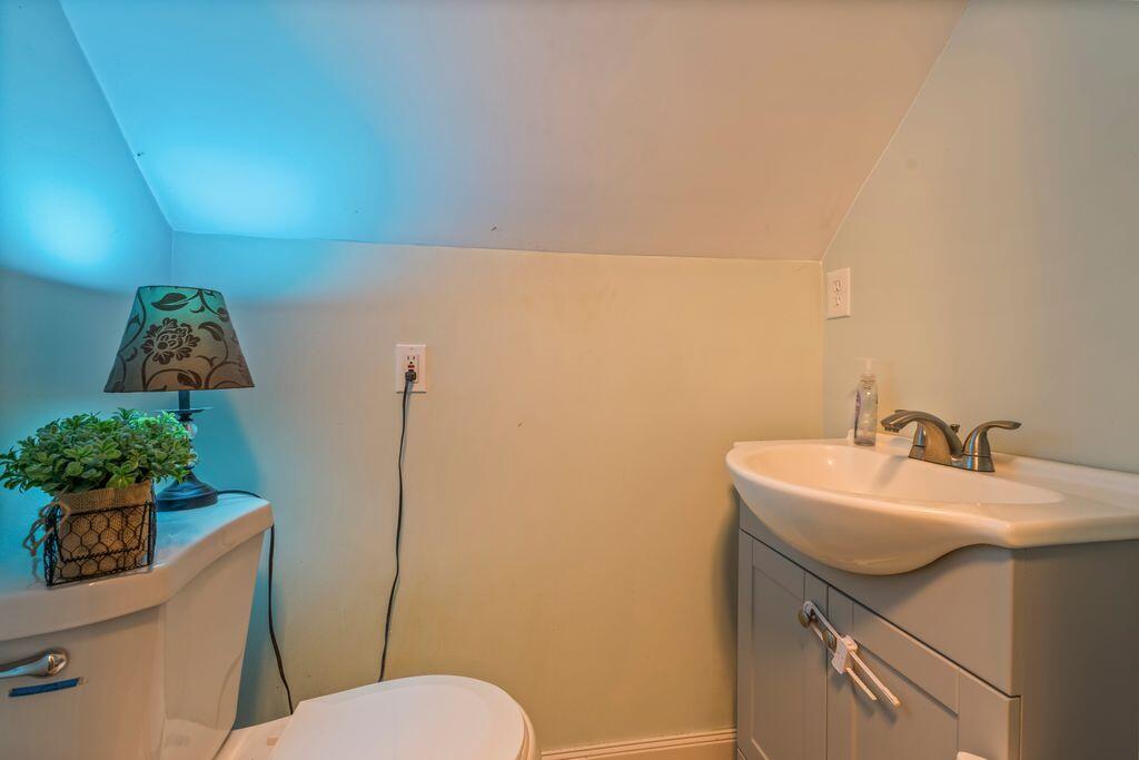 660 Hopper Road Acton ME 04001