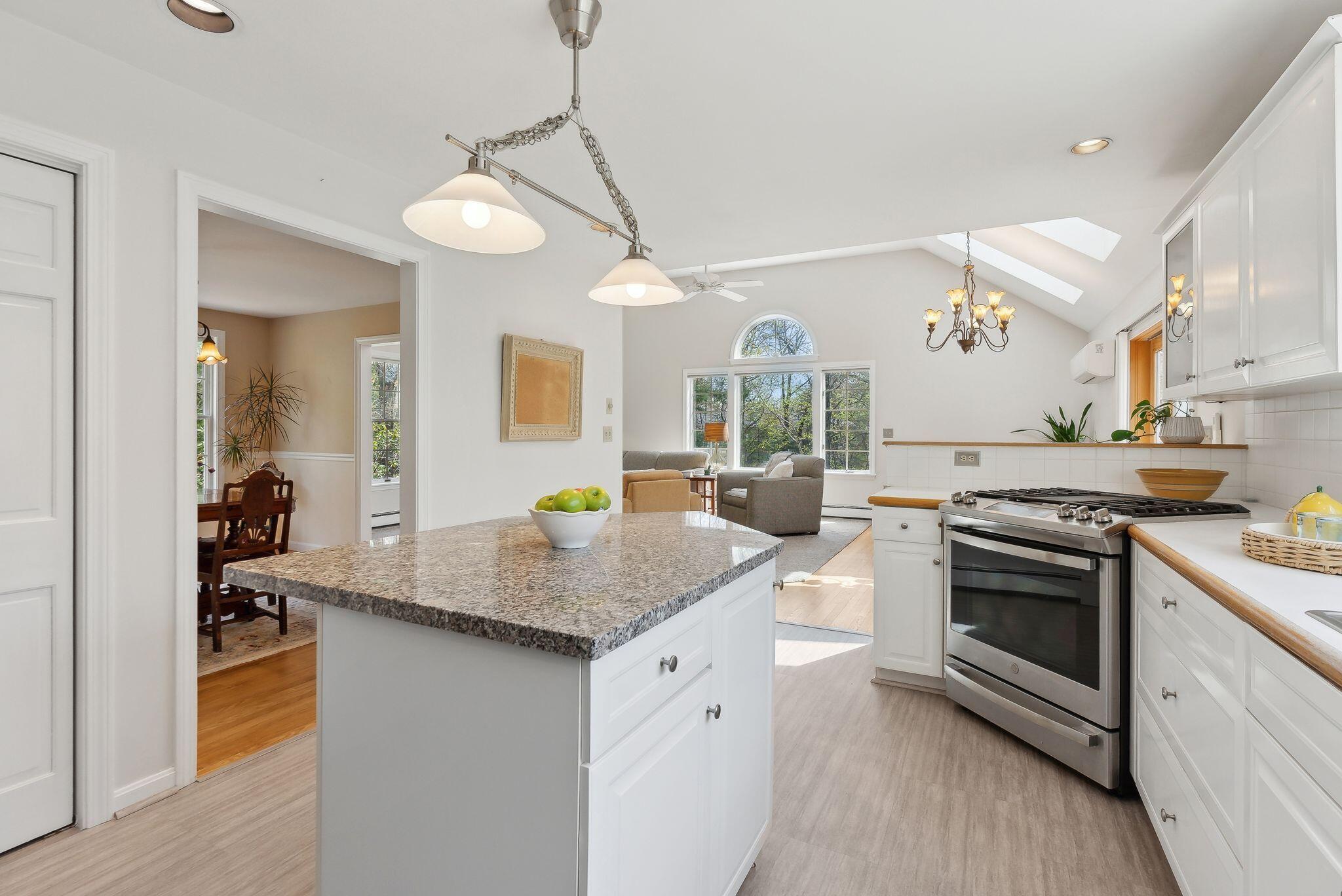 64 Ledgewood Drive Falmouth ME 04105