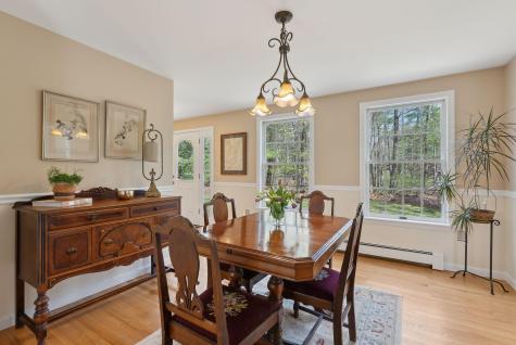 64 Ledgewood Drive Falmouth ME 04105