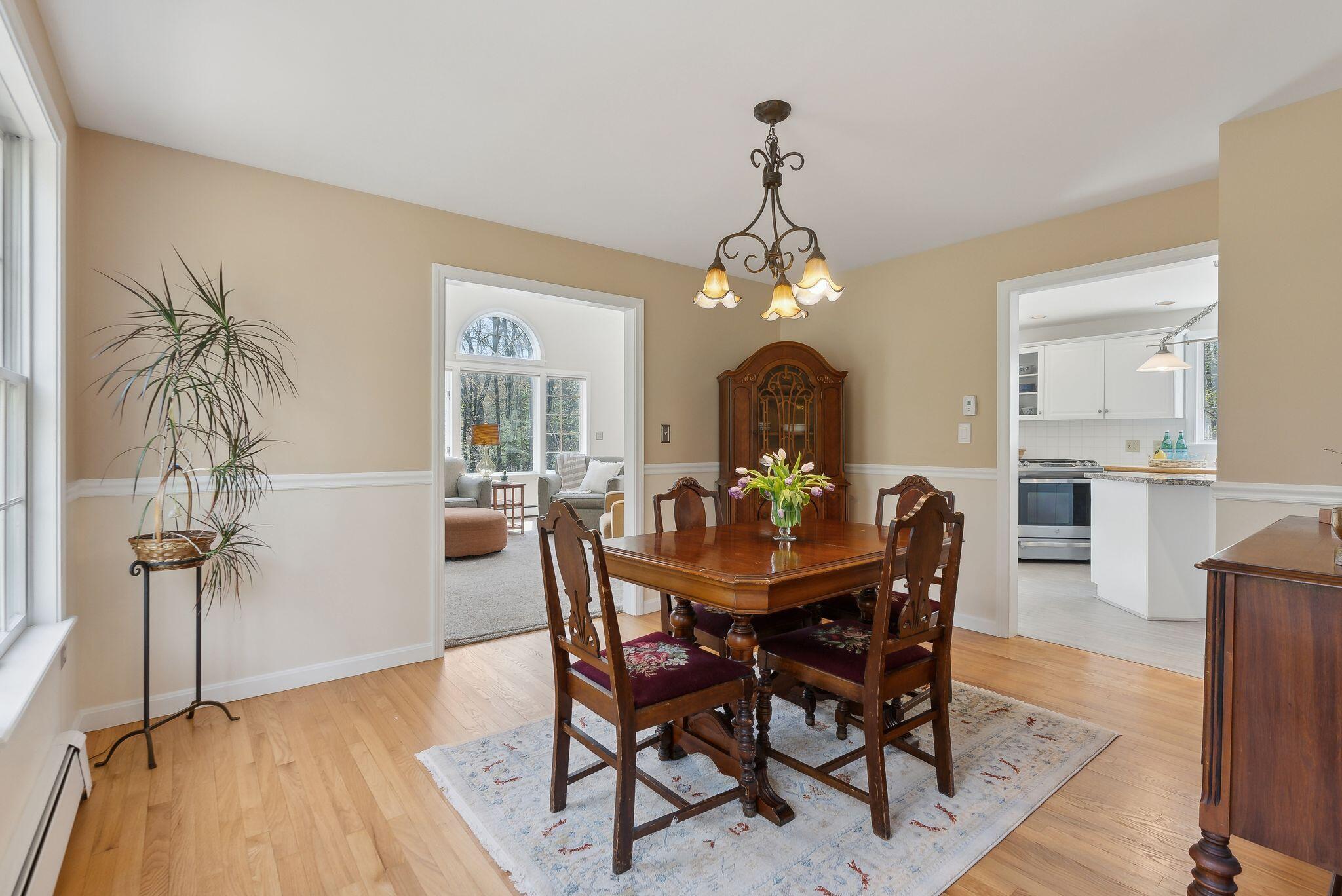 64 Ledgewood Drive Falmouth ME 04105