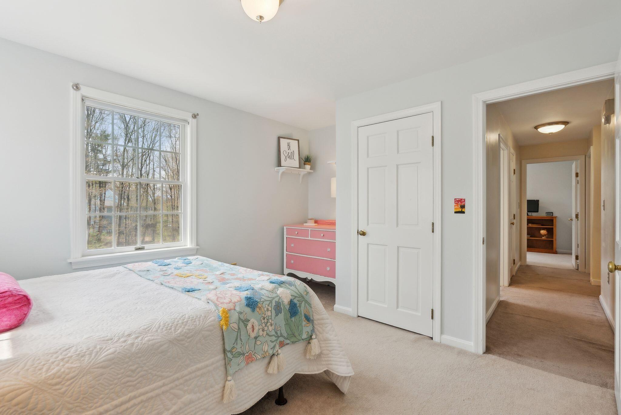 64 Ledgewood Drive Falmouth ME 04105