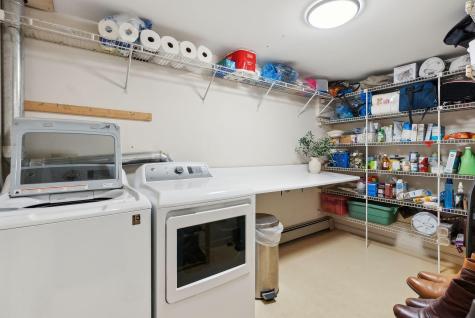 64 Ledgewood Drive Falmouth ME 04105