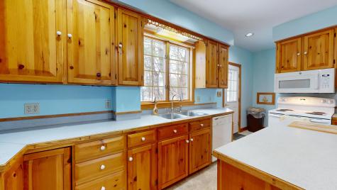 1696 Federal Road Livermore ME 04253