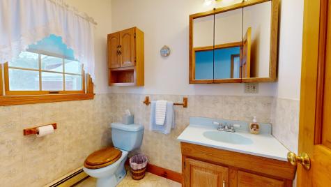 1696 Federal Road Livermore ME 04253