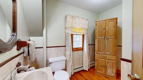 1696 Federal Road Livermore ME 04253