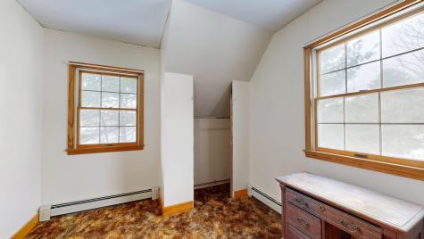 1696 Federal Road Livermore ME 04253