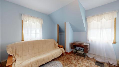 1696 Federal Road Livermore ME 04253