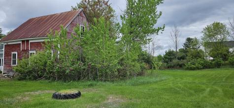 1696 Federal Road Livermore ME 04253