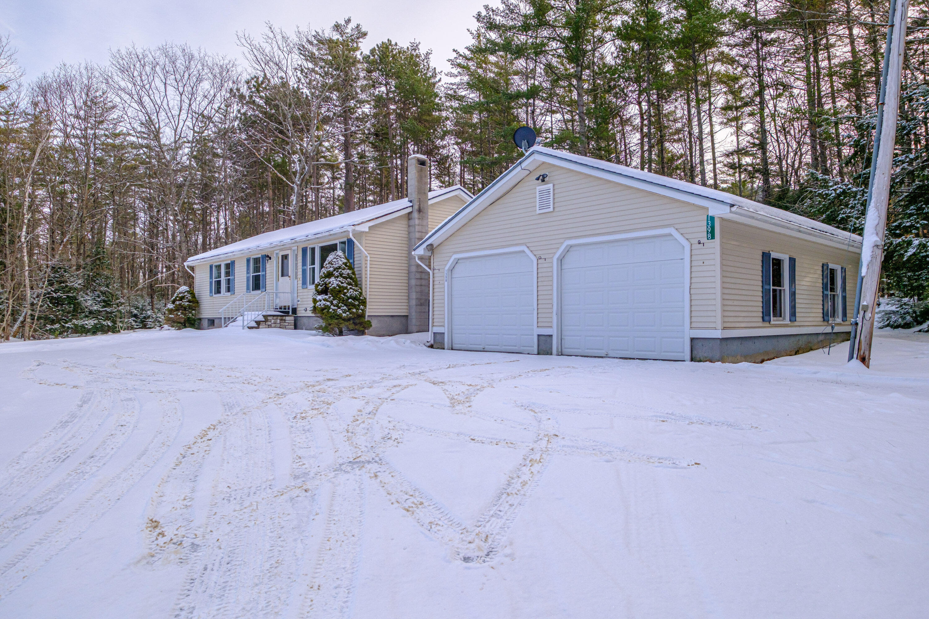 1398 North Road Gilead ME 04217