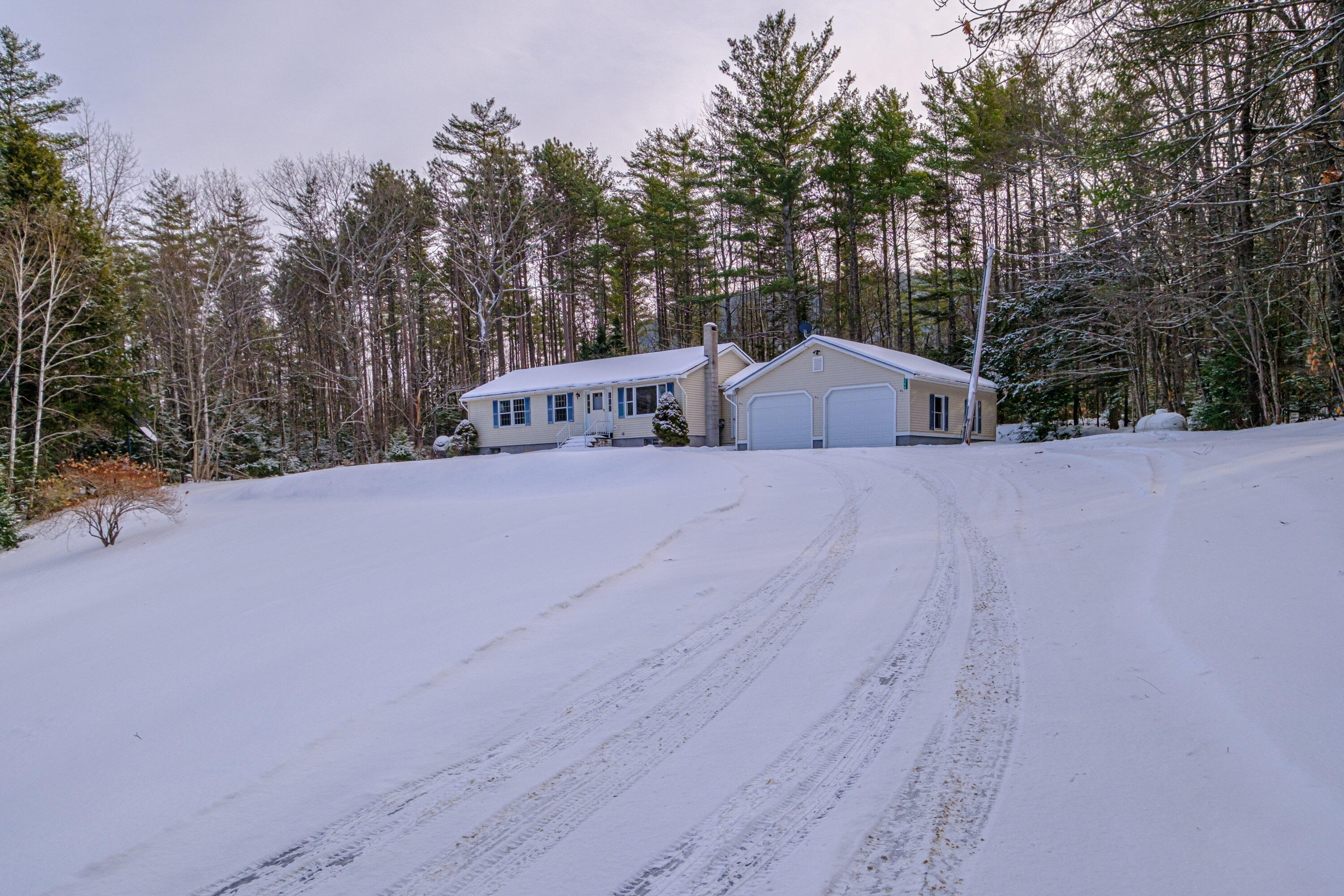 1398 North Road Gilead ME 04217