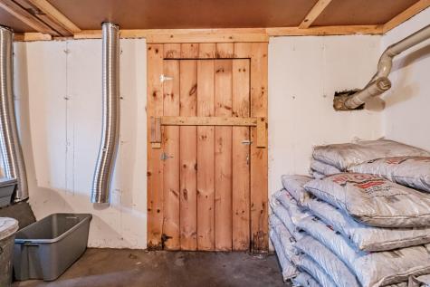 1398 North Road Gilead ME 04217