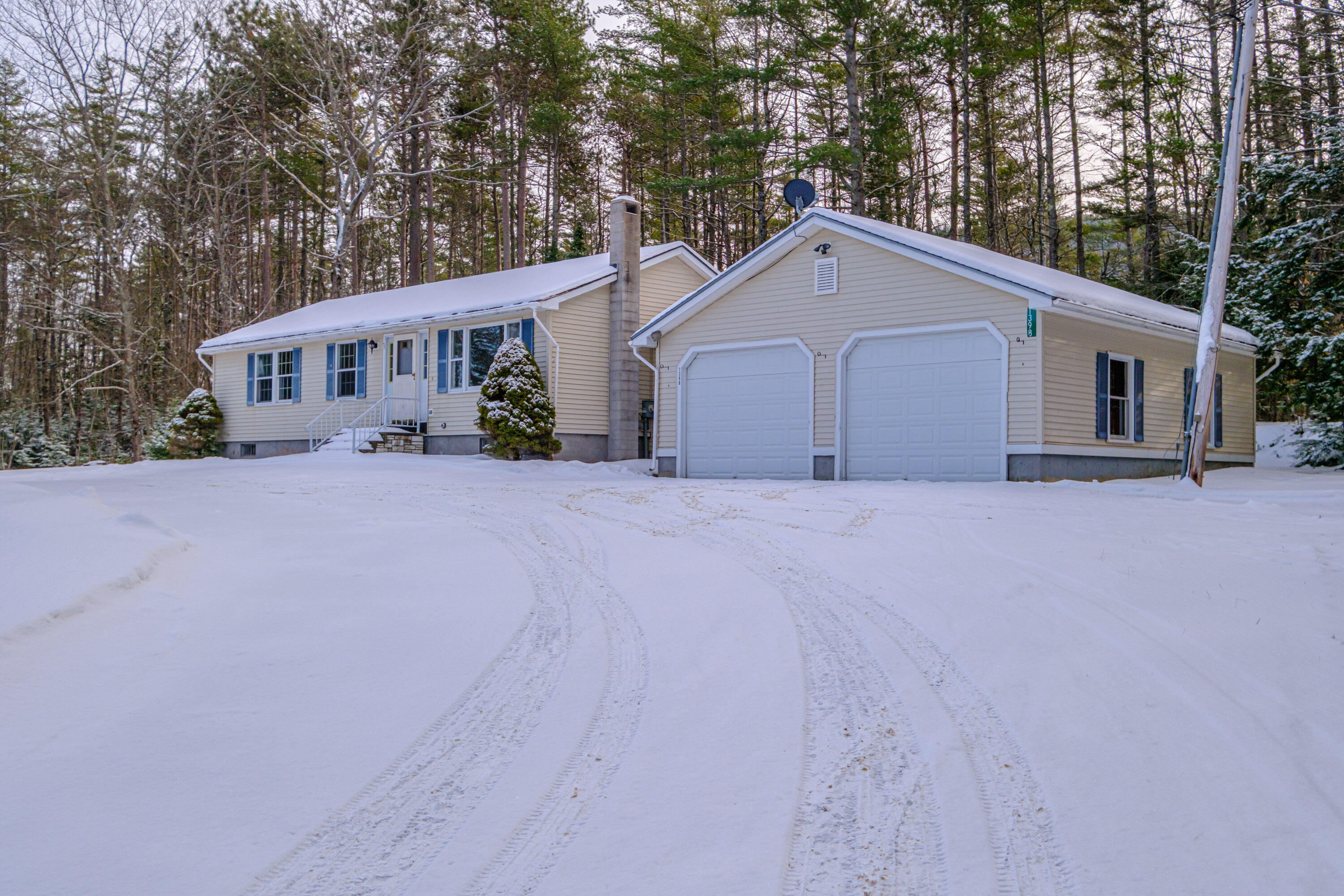 1398 North Road Gilead ME 04217