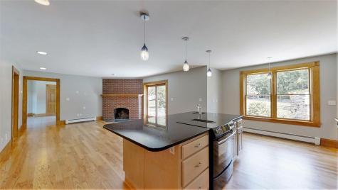 11 Granite Drive Falmouth ME 04105