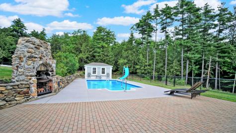 11 Granite Drive Falmouth ME 04105