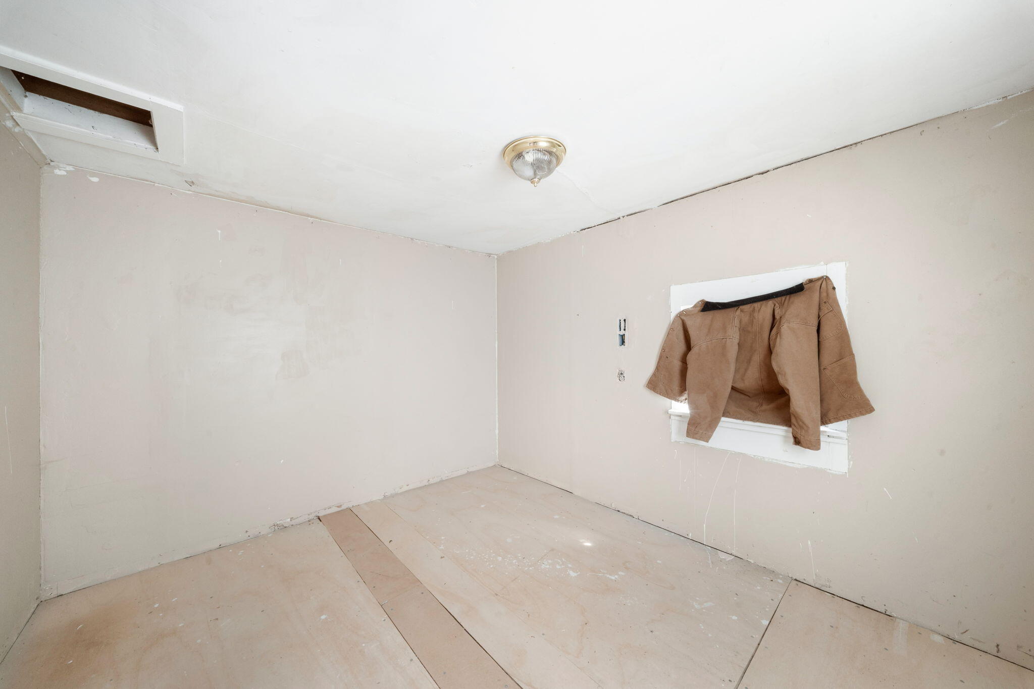 476 E Thorndike Road Thorndike ME 04986