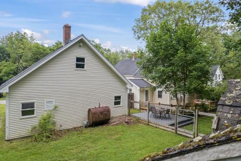 23 Cottage Drive Friendship ME 04547