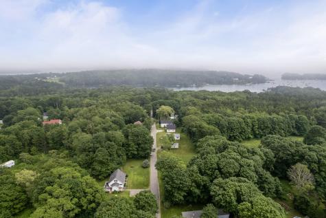 23 Cottage Drive Friendship ME 04547