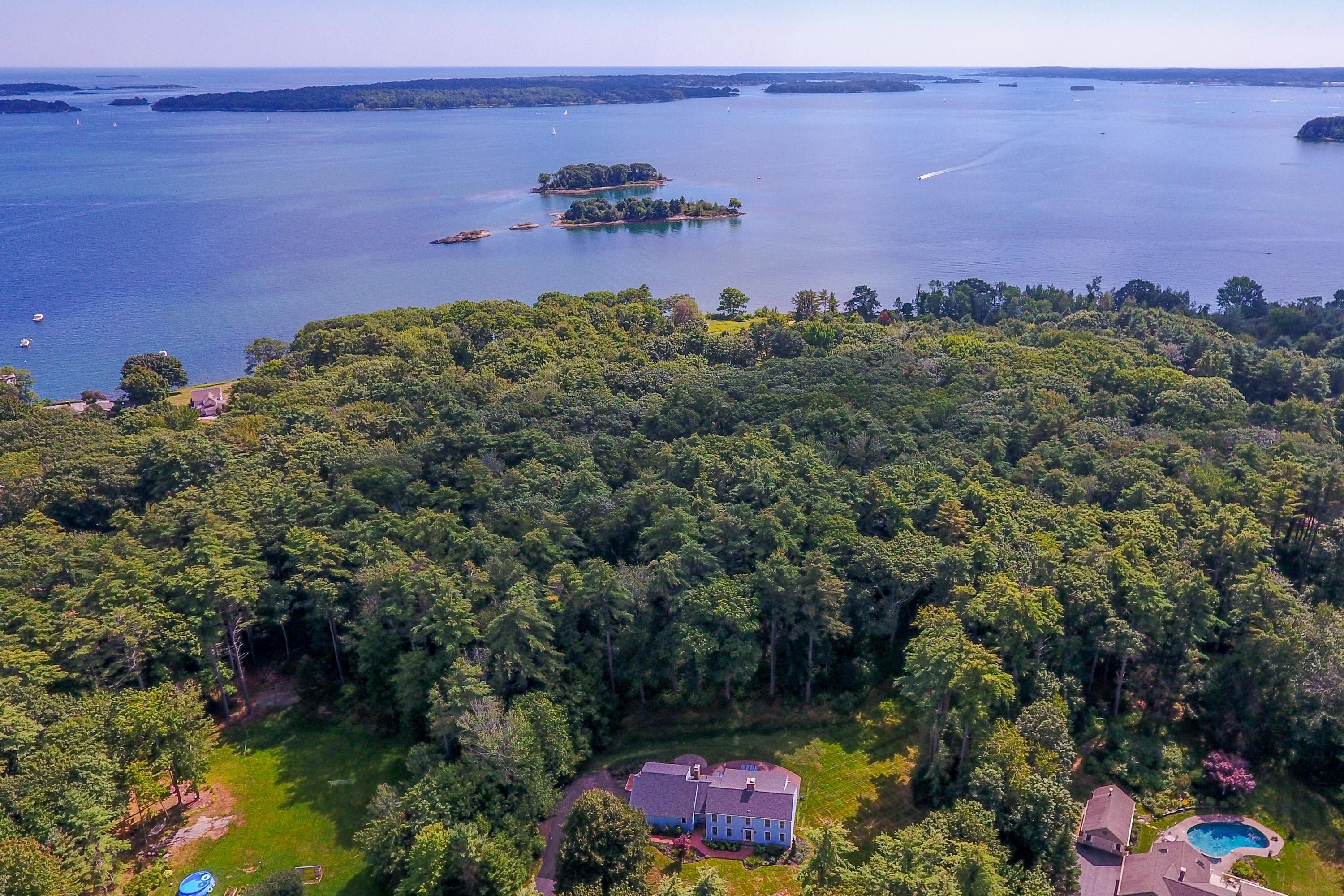 6 Landing Woods Lane Falmouth ME 04105