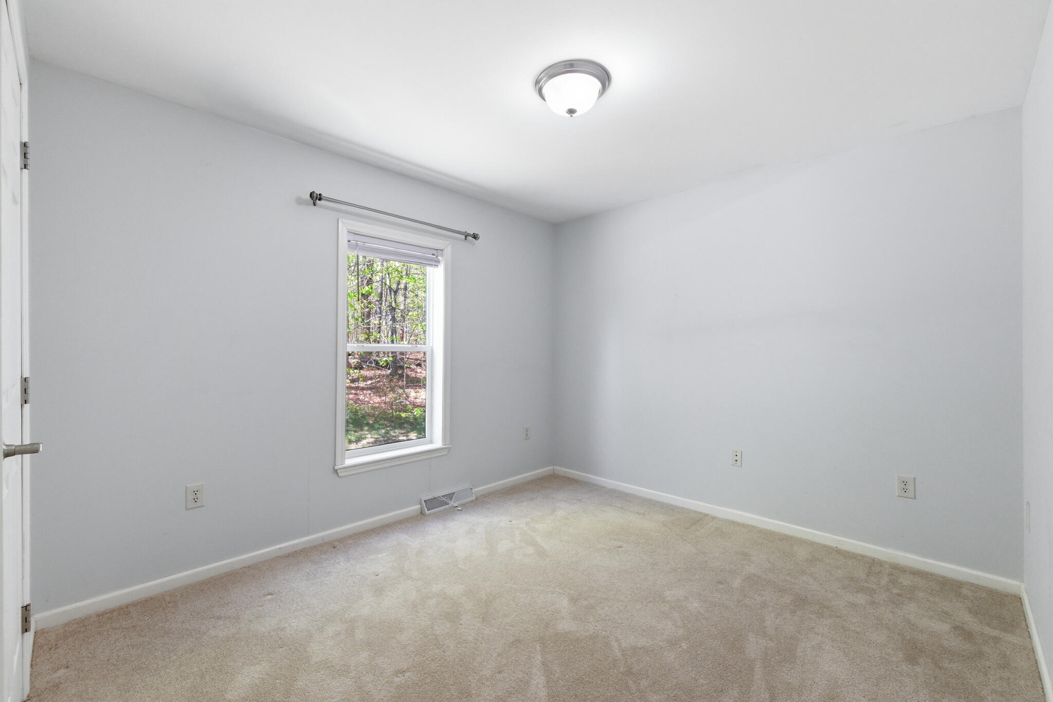 46 Caslyn Drive Eliot ME 03903