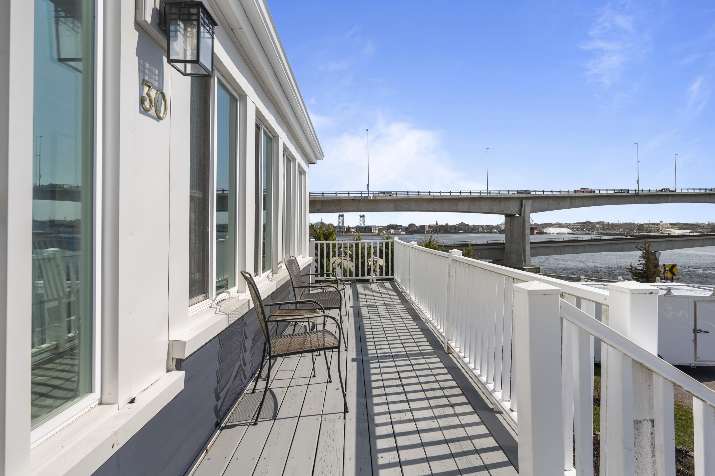 30 Bridge Street Kittery ME 03904