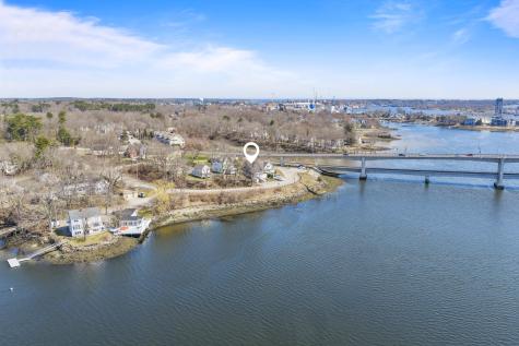 30 Bridge Street Kittery ME 03904