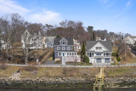 30 Bridge Street Kittery ME 03904