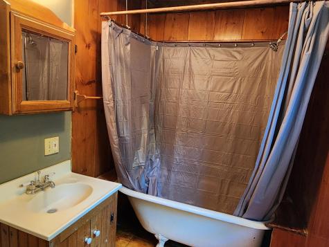 30 James Way Lebanon ME 04027