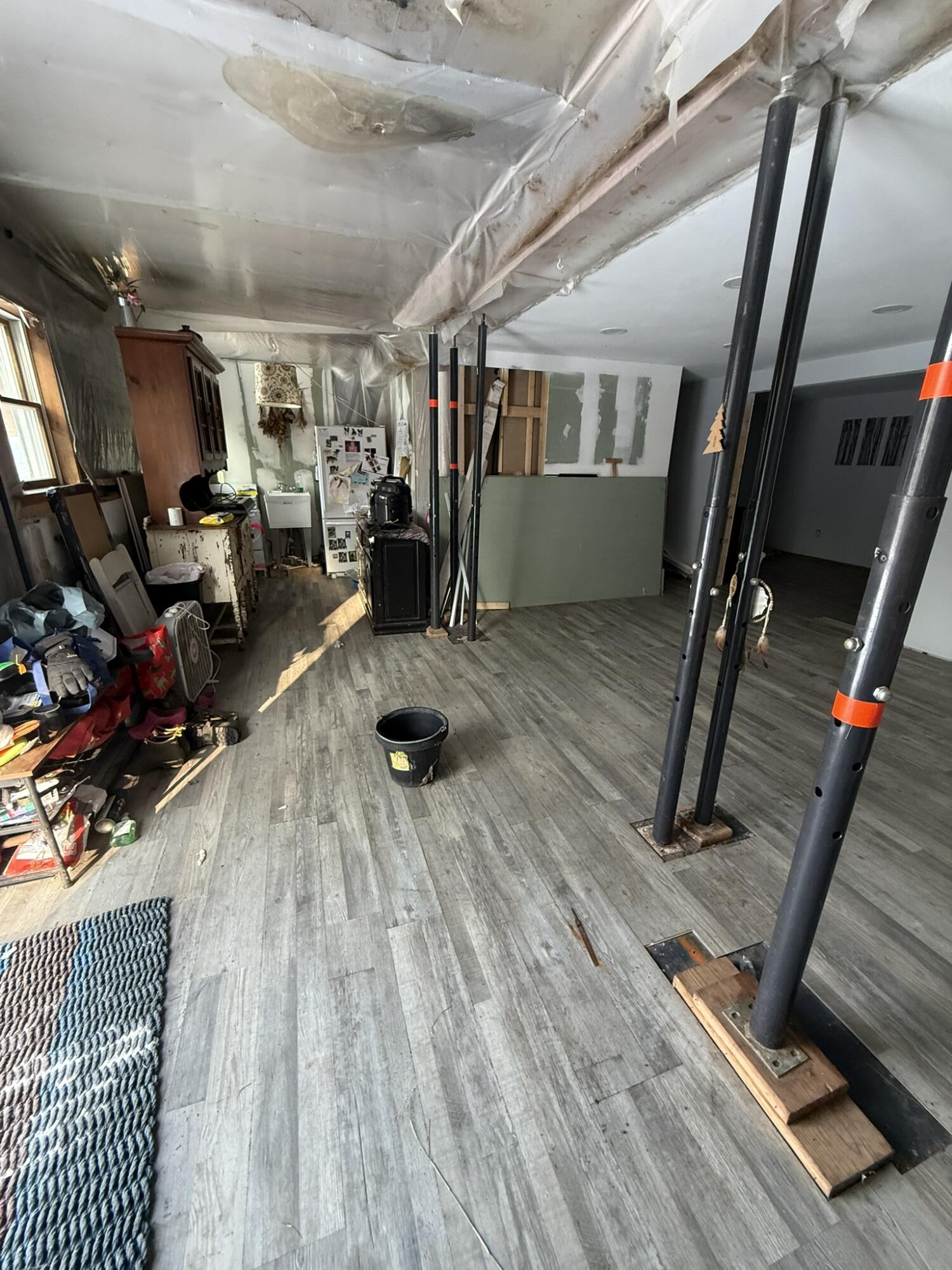 17 Walker Road Mechanic Falls ME 04256