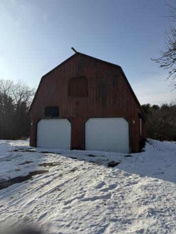 17 Walker Road Mechanic Falls ME 04256