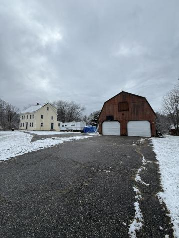 17 Walker Road Mechanic Falls ME 04256