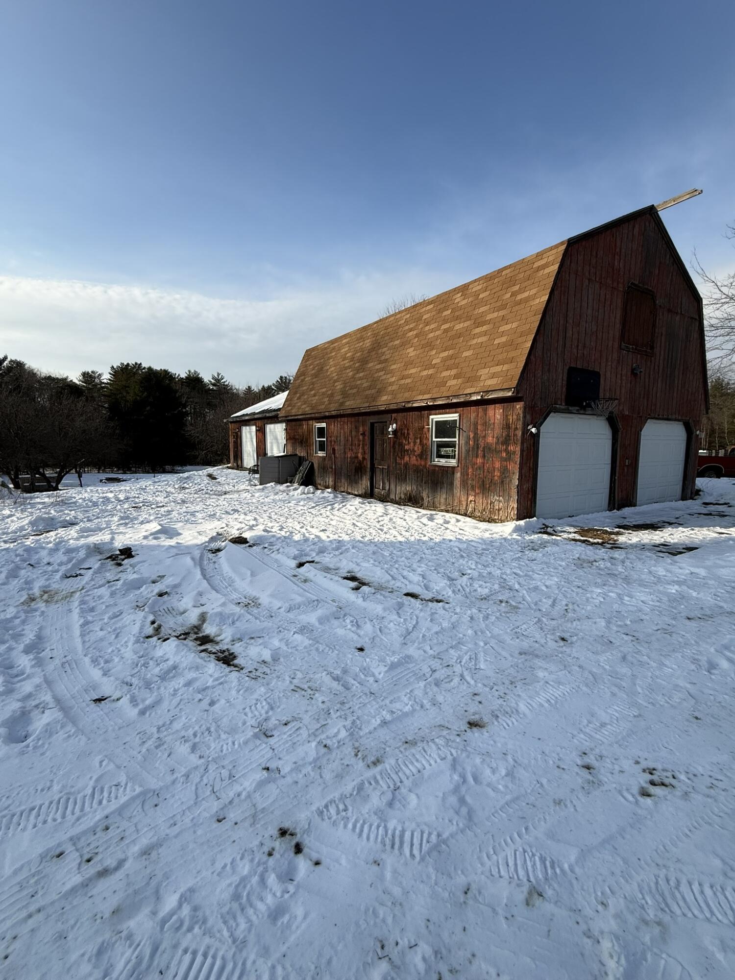 17 Walker Road Mechanic Falls ME 04256