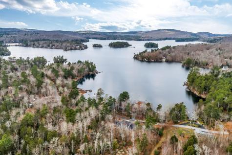 56 Lakeview Avenue Dedham ME 04429