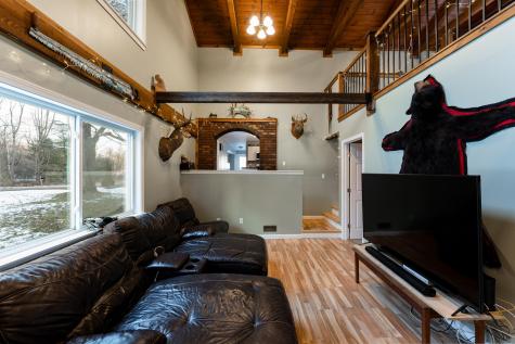 153 Barton Road Windsor ME 04363