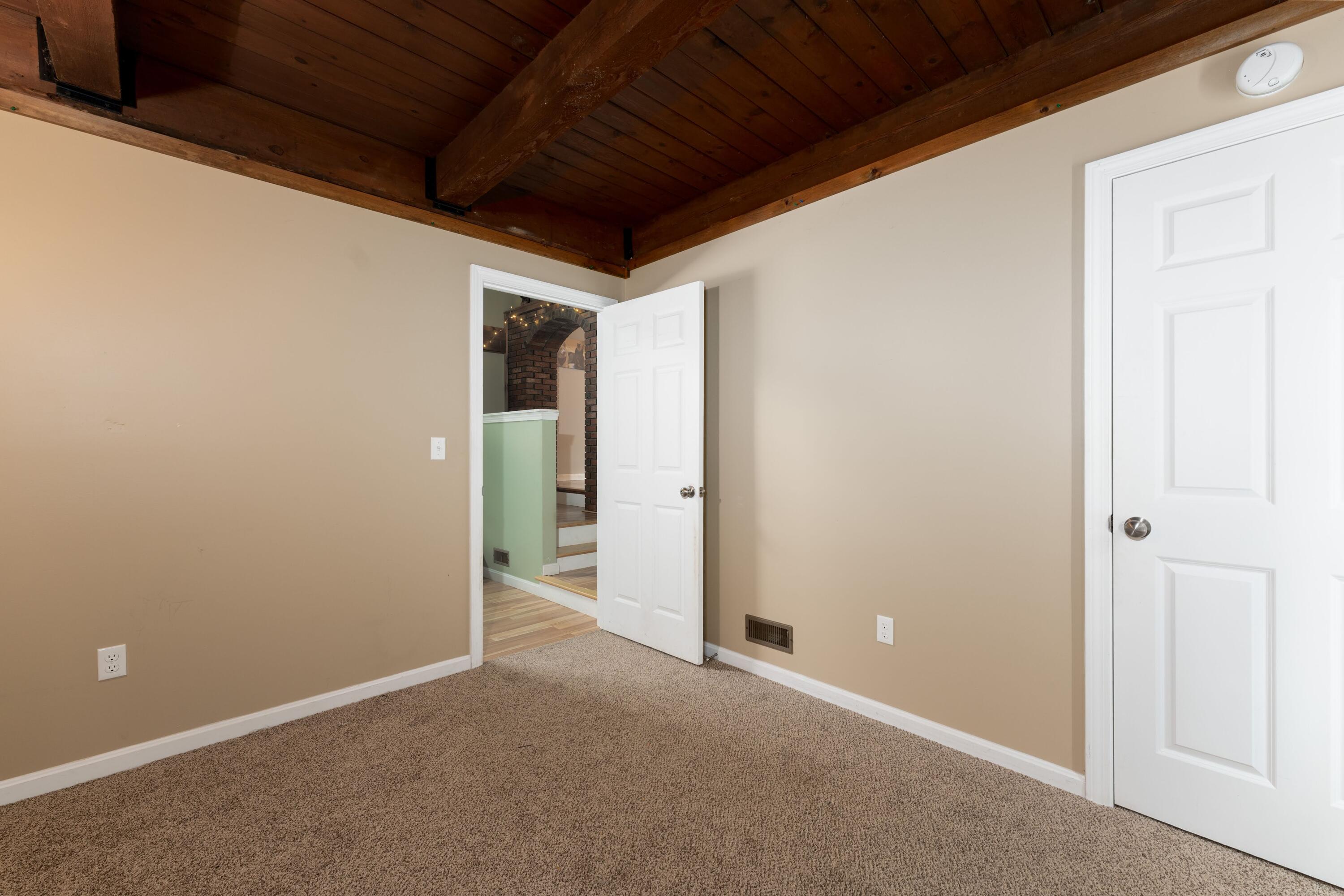 153 Barton Road Windsor ME 04363