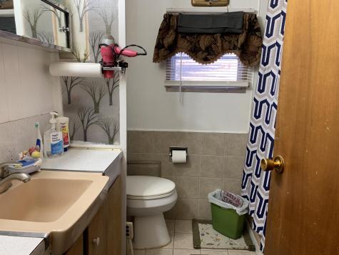 103 Harlow Hill Road Mexico ME 04257