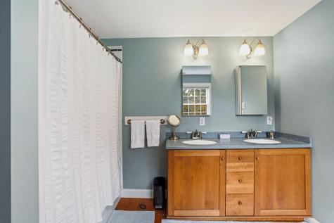 7 Gardners Way Kennebunk ME 04043