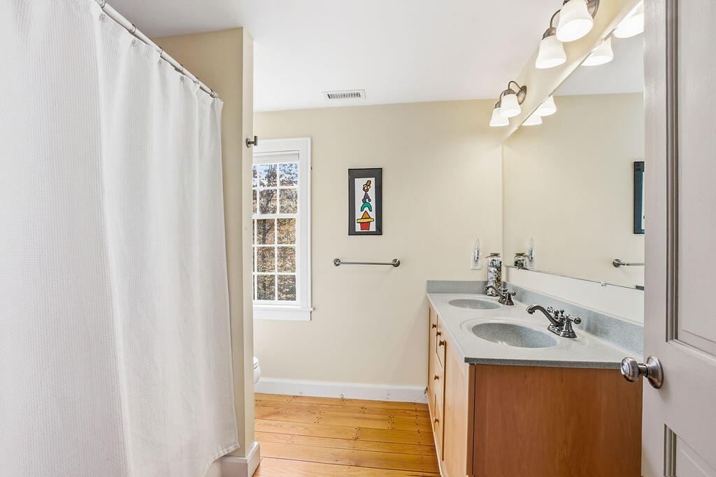 7 Gardners Way Kennebunk ME 04043