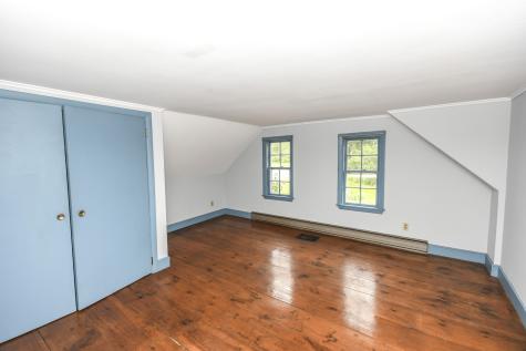 152 Raymond Hill Road Raymond ME 04071