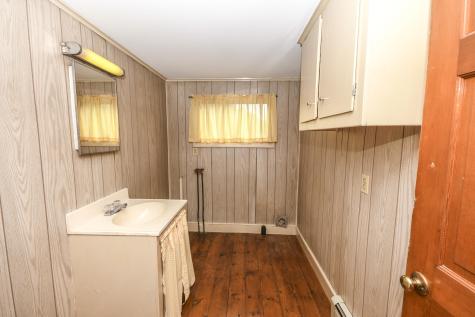 152 Raymond Hill Road Raymond ME 04071