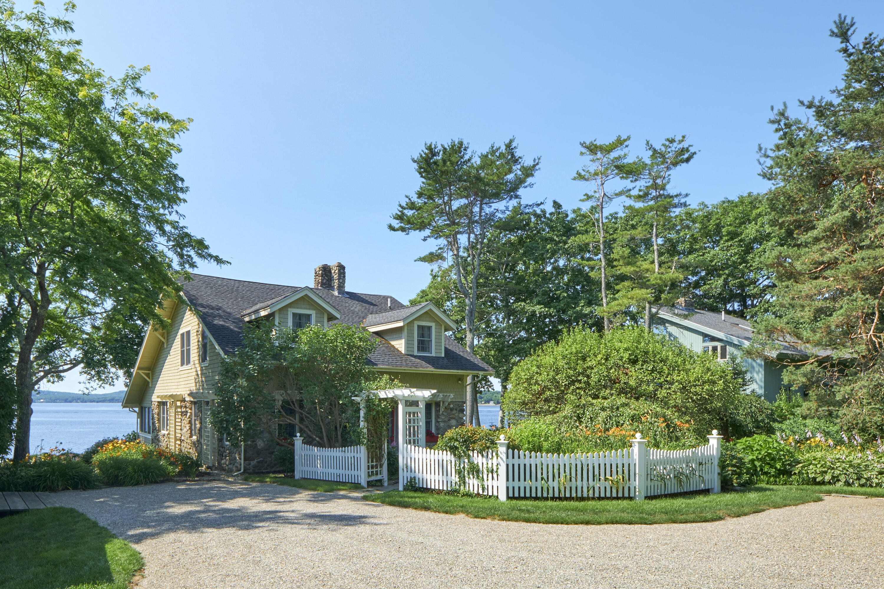 22 Porter Road Belfast ME 04915