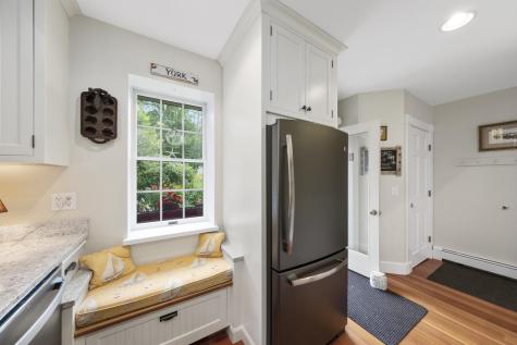 22 Porter Road Belfast ME 04915