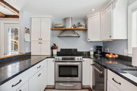 457 E Main Street Yarmouth ME 04096