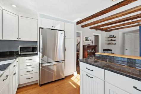 457 E Main Street Yarmouth ME 04096