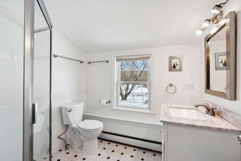 457 E Main Street Yarmouth ME 04096