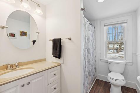 457 E Main Street Yarmouth ME 04096