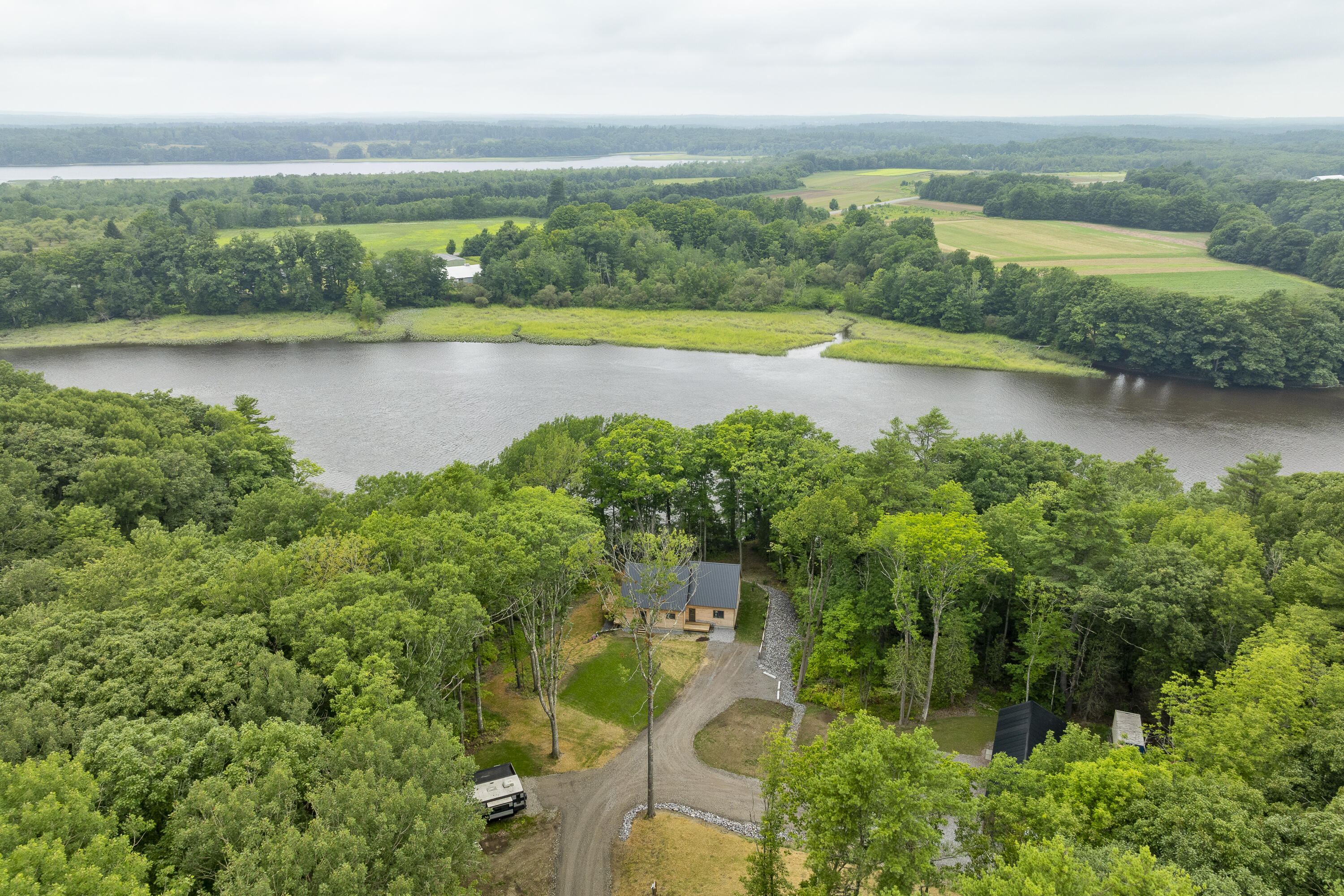 886 Middle Road Dresden ME 04342