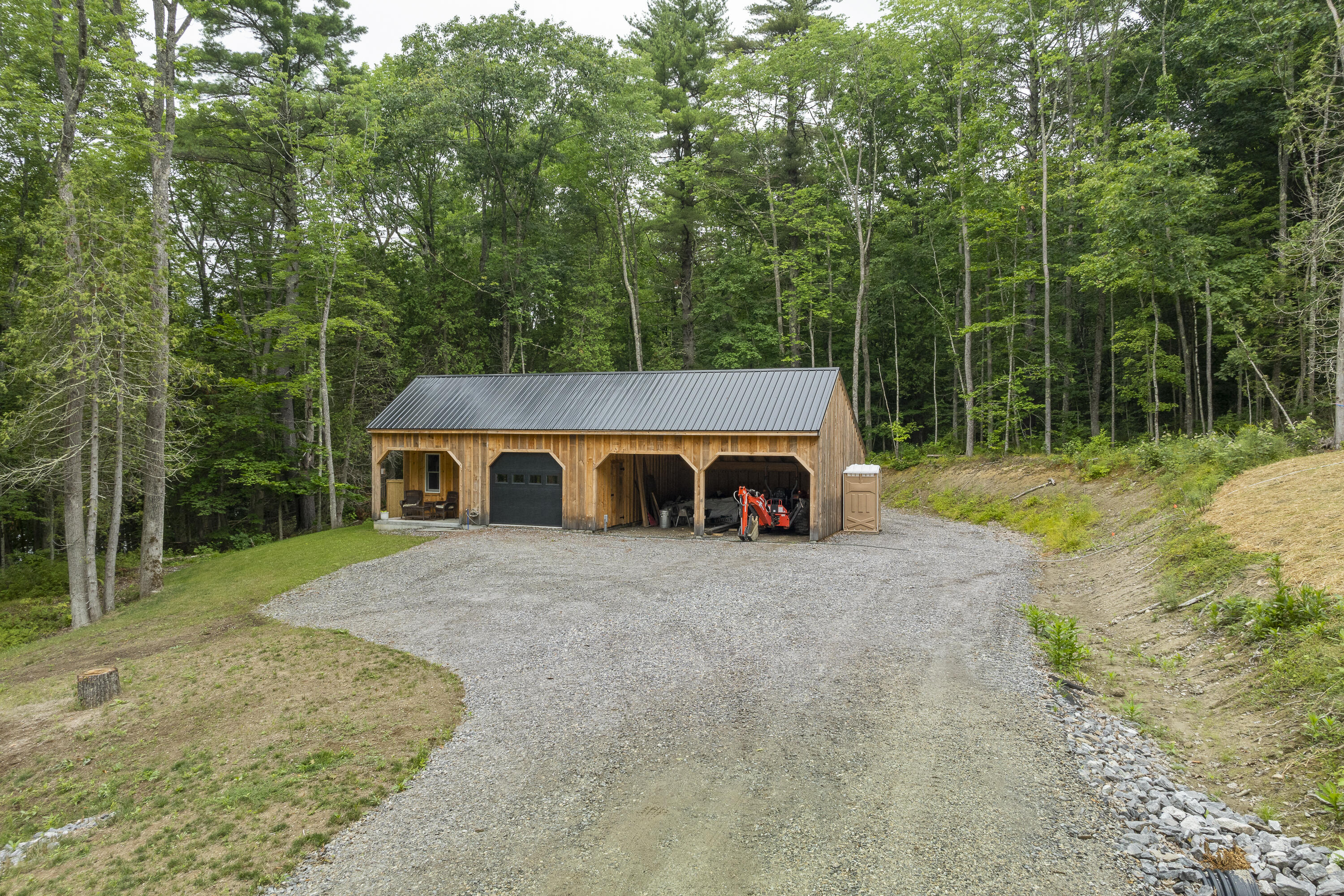 886 Middle Road Dresden ME 04342
