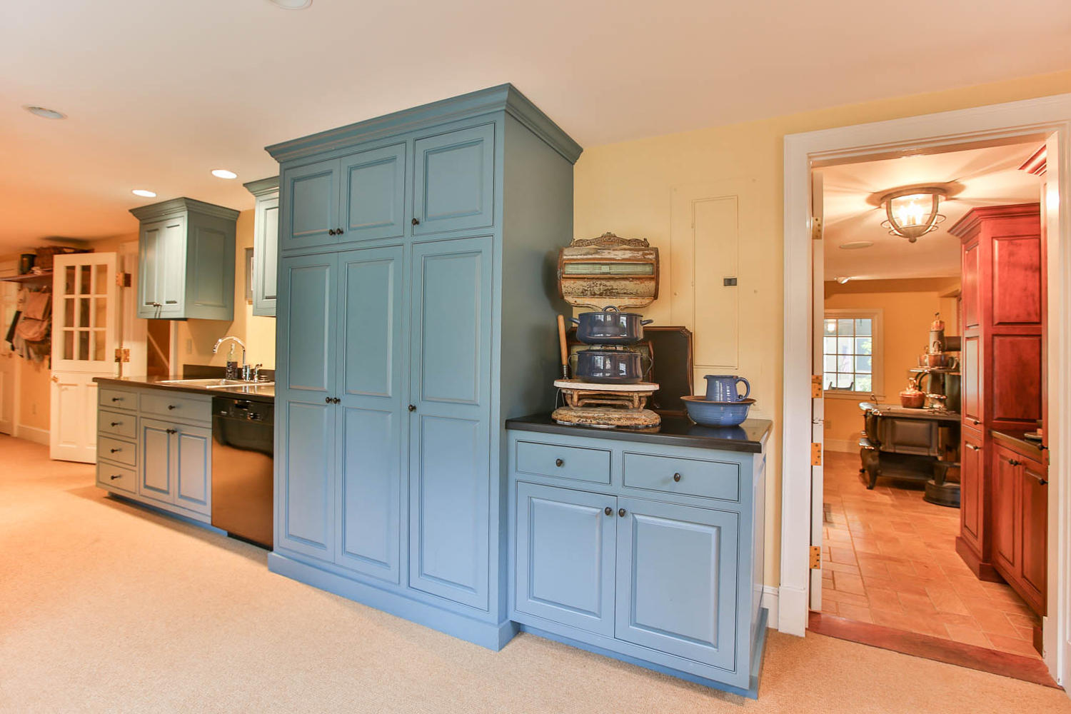 112 Shore Road York ME 03902