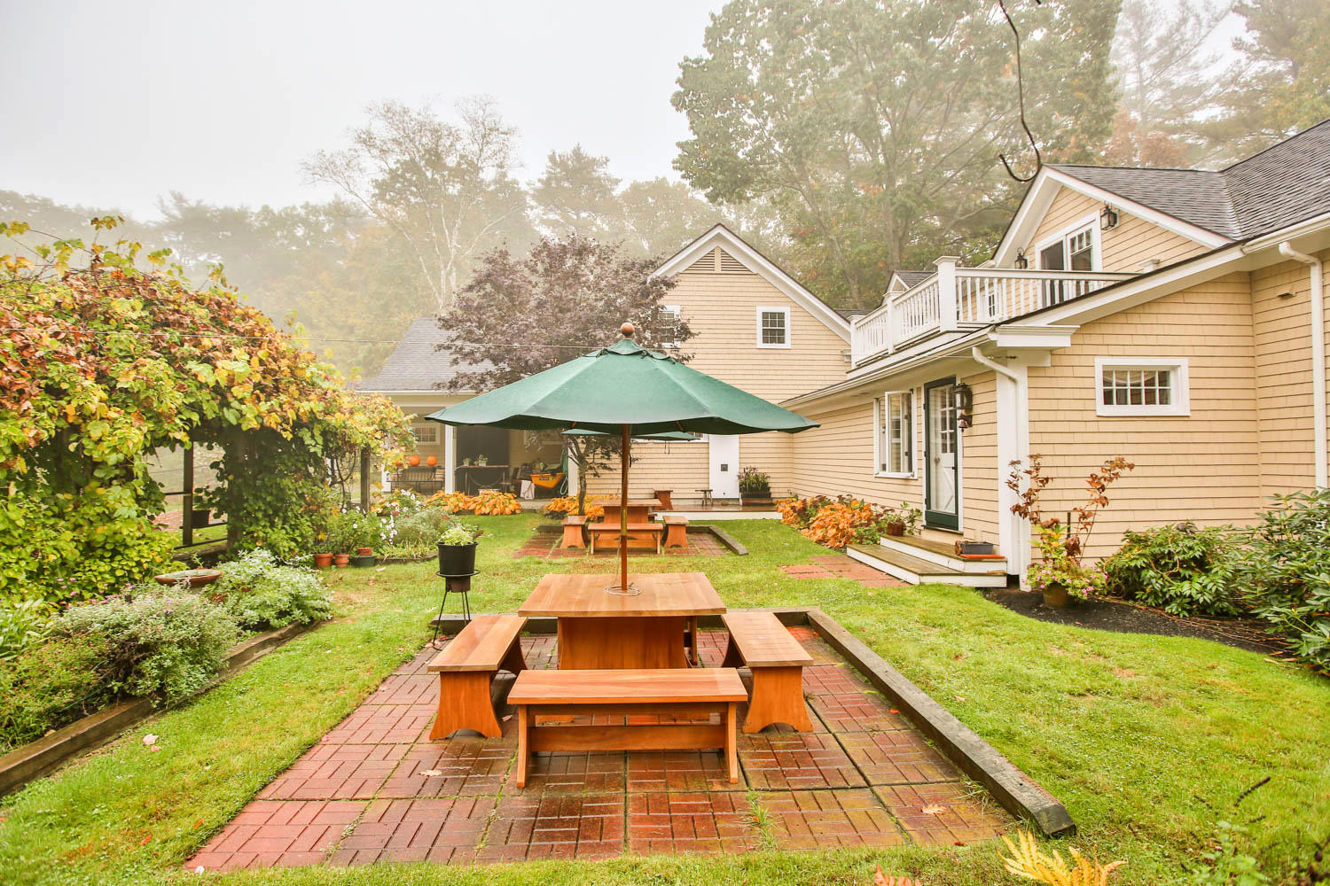 112 Shore Road York ME 03902